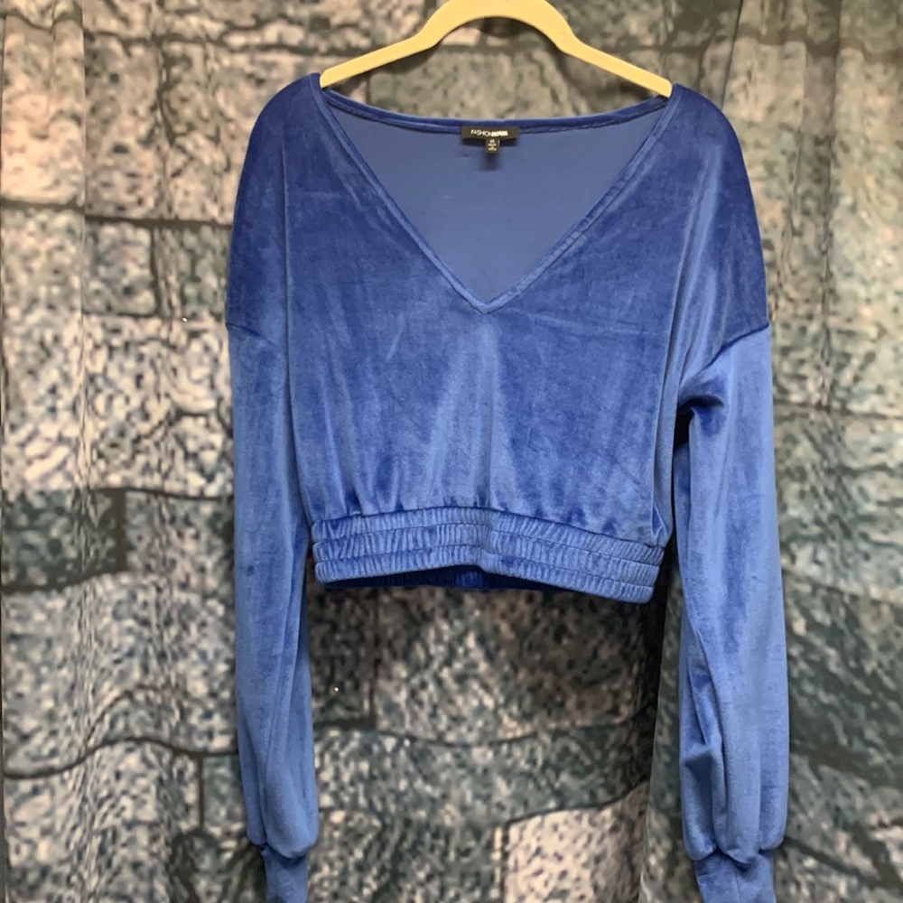 Fashion nova crop sweater